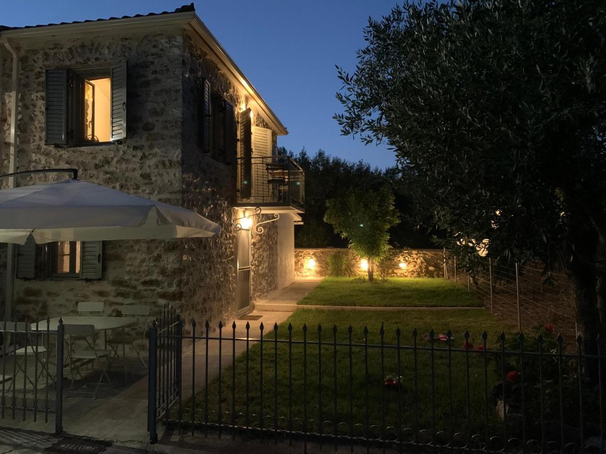 Villa Messinian Stone House Exterior foto