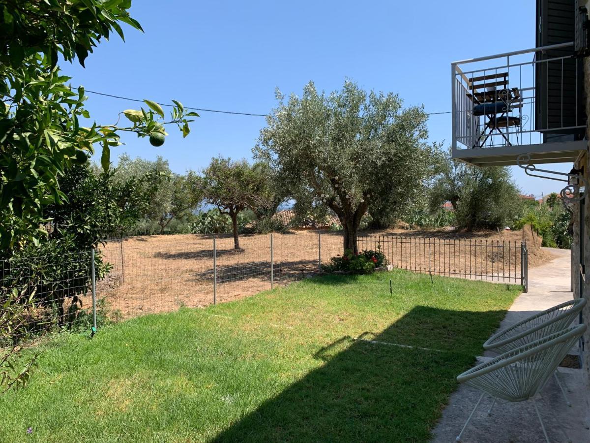 Villa Messinian Stone House Exterior foto