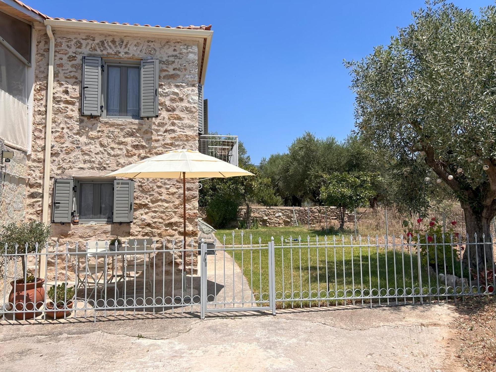 Villa Messinian Stone House Exterior foto